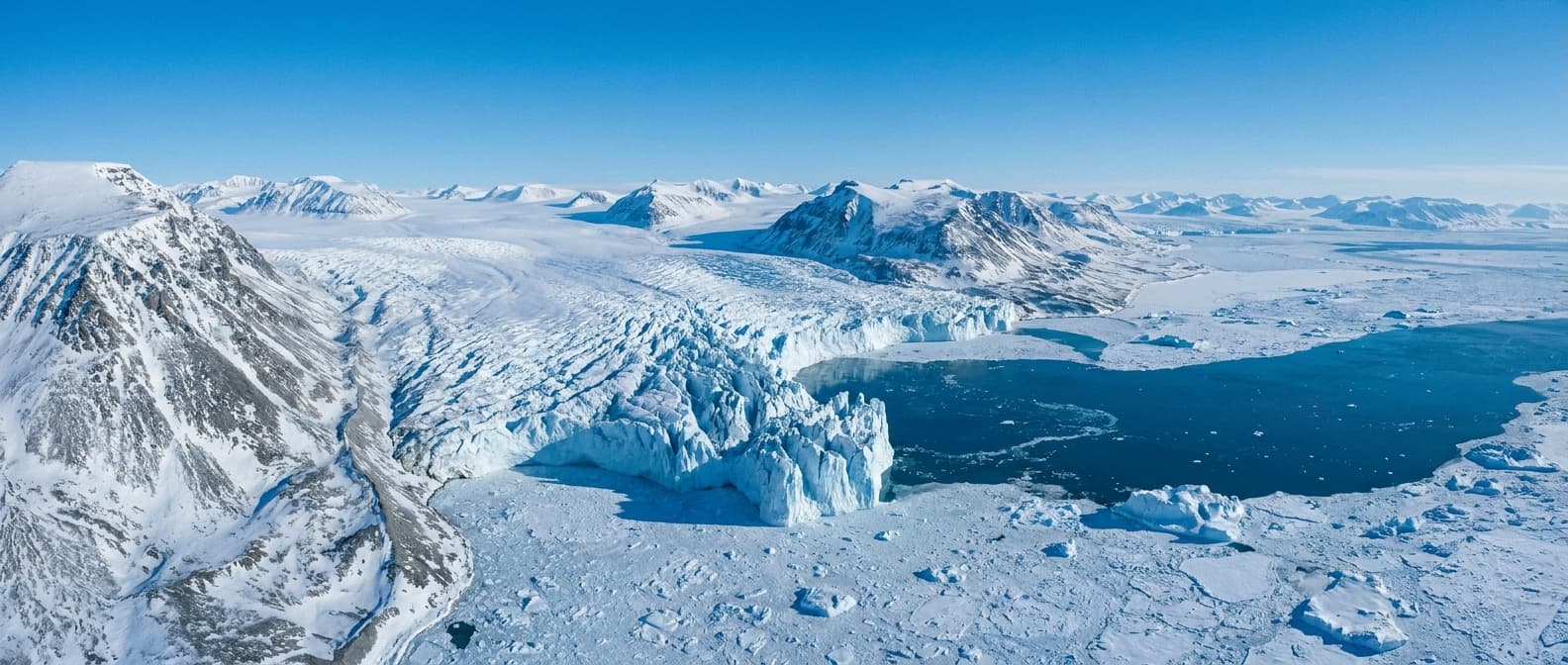 ColdGenius vs Zopto: Managed LinkedIn outreach, AI campaigns, and multichannel GTM